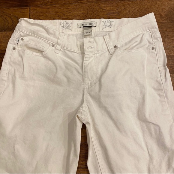 WHBM NOIR WHITE JEAN CAPRI PANTS - Picture 2 of 7